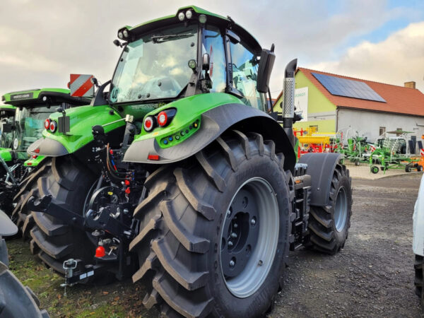 CIĄGNIK ROLNICZY DEUTZ-FAHR 7250 AGROTRON TTV - obrazek 4