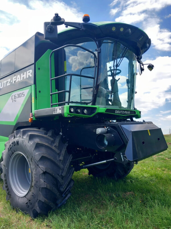 KOMBAJN DEUTZ-FAHR C 6305 TS T5 - obrazek 4