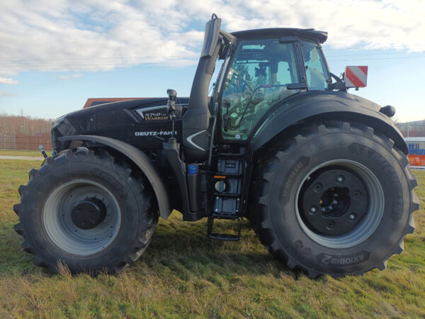 CIĄGNIK ROLNICZY DEUTZ-FAHR 9340 AGROTRON TTV - obrazek 6