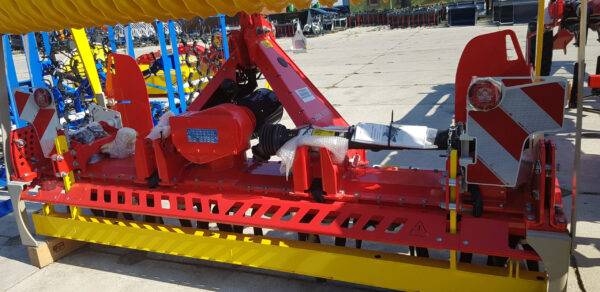 SIEWNIK MECHANICZNY PÖTTINGER VITASEM M 3000 DD + BRONA WIRNIKOWA PÖTTINGER LION 3030 - obrazek 4